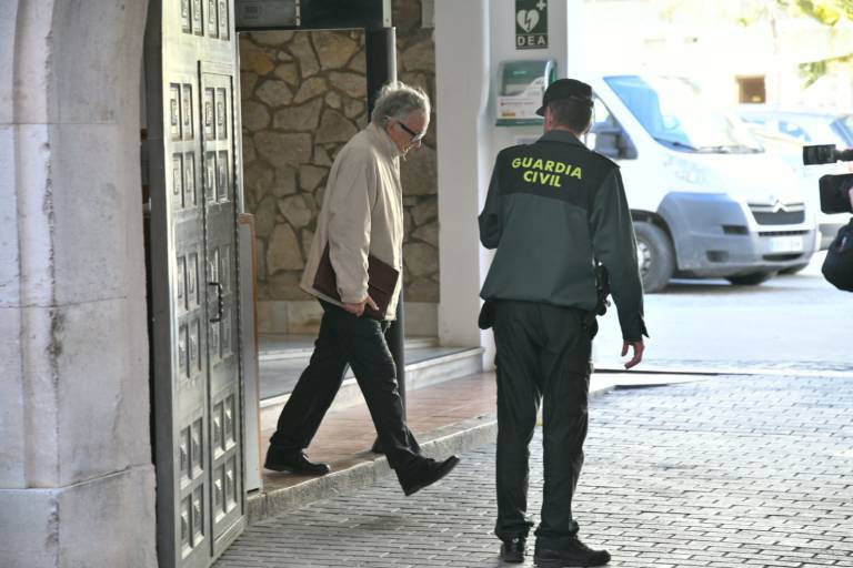 El presidante de Cleop, Carlos Turró, este jueves en la Comandancia. Foto: VP