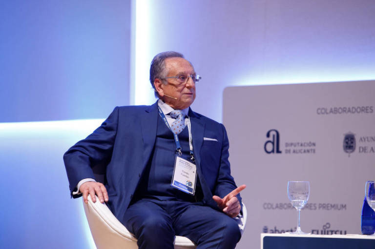 Tomás Fuertes, presidente del grupo, en el Congreso CEDE de Alicante en 2017. Foto: PEPE OLIVARES
