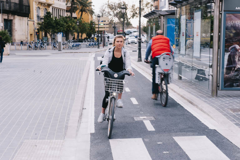 Imagen de archivo del anillo ciclista de València. Foto: KIKE TABERNER