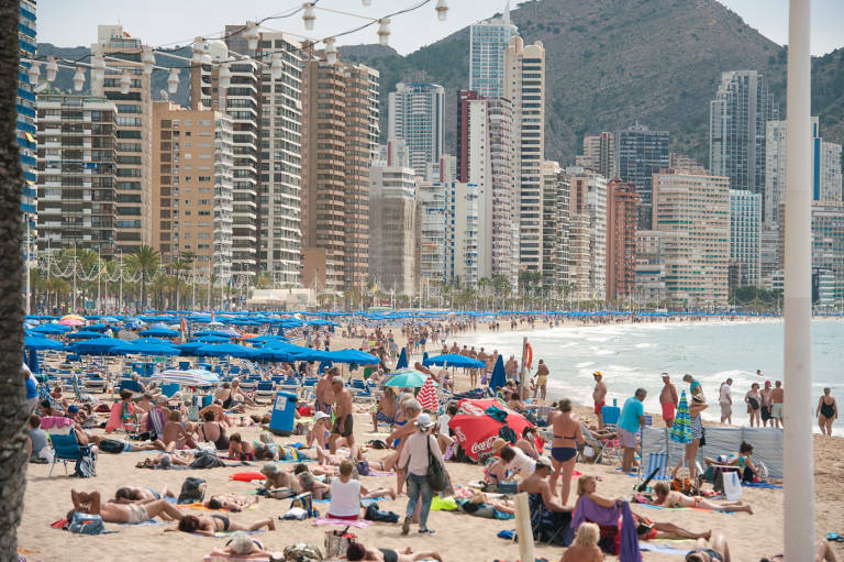 Playa de Levante de Benidorm. Foto: RAFA MOLINA