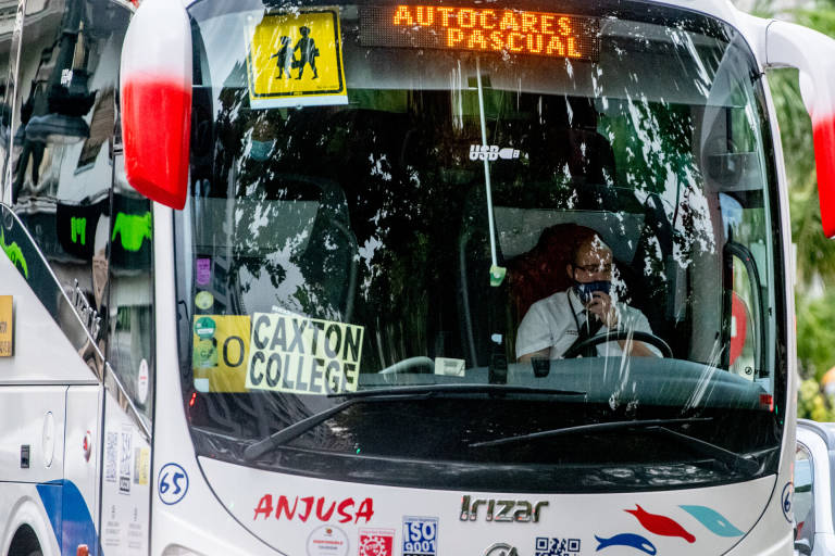 Autobús de transporte escolar. Foto: KIKE TABERNER