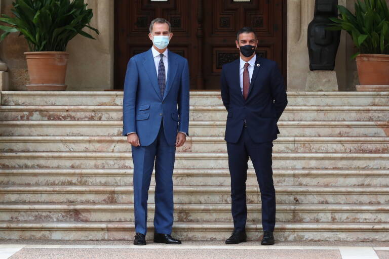 El Rey Felipe VI y Pedro Sánchez. Foto: EP/MONCLOA