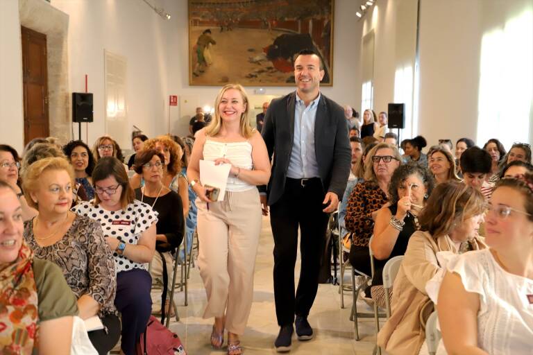 Natalia Enguix y Vicente Mompó. Foto: DIPUTACIÓN DE VALENCIA