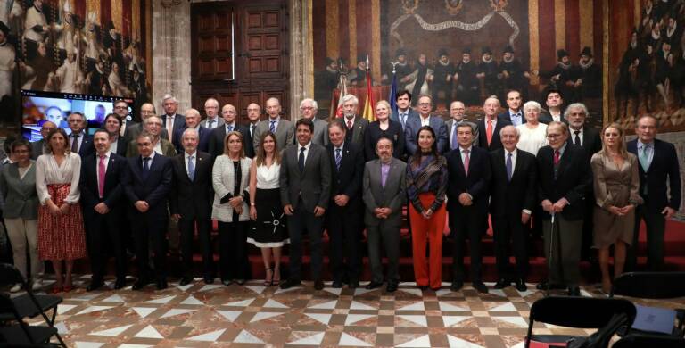 Foto: CARLOS MAZÓN VÍA TWITTER