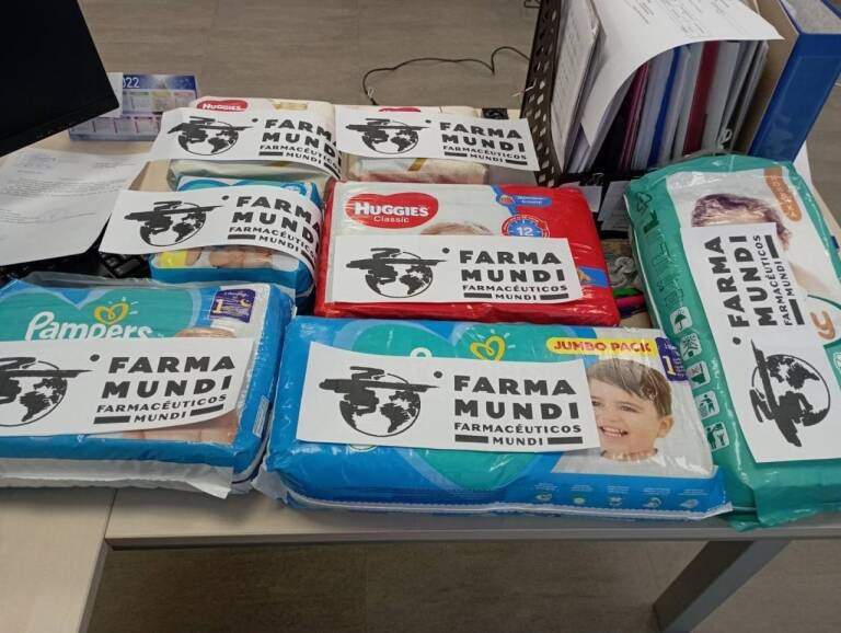 Envío de material humanitario de Farmamundi. Foto: GVA