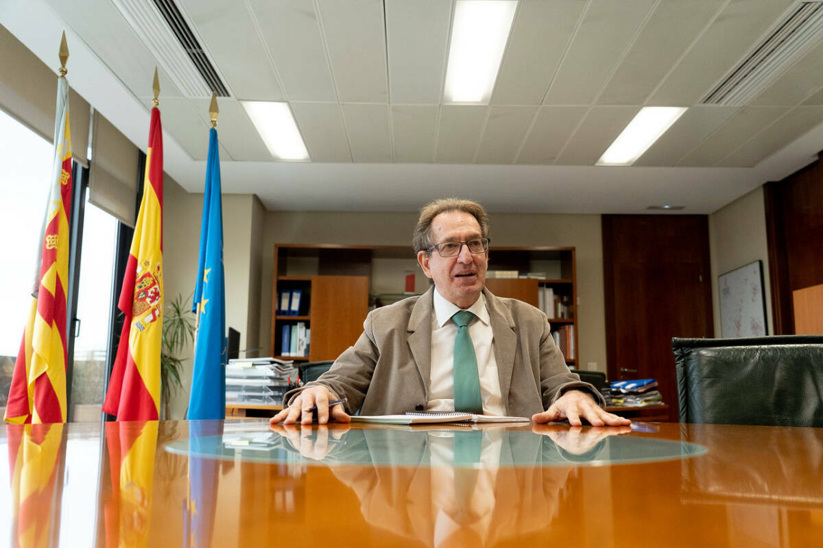 Miguel Mínguez, conseller de Sanidad. Foto: EDUARDO MANZANA