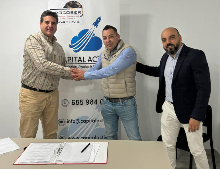 Representantes de Capital Activo y Brocoser para la apertura de la oficina en València. Foto: CAPITAL ACTIVO