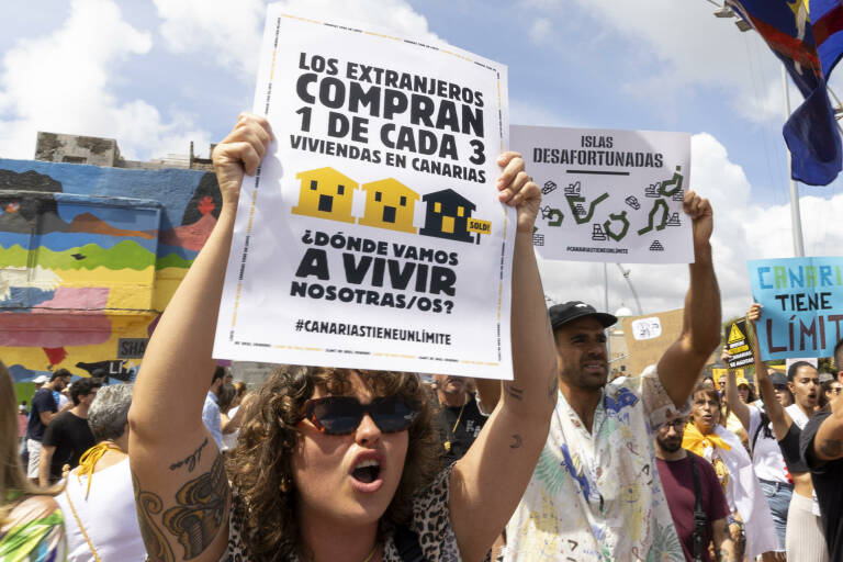 Foto: EFE/QUIQUE CURBELO