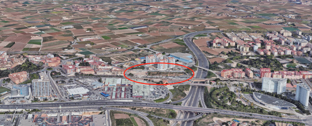 Situación de la parcela, entre Burjassot y València. Foto: GOOGLE MAPS