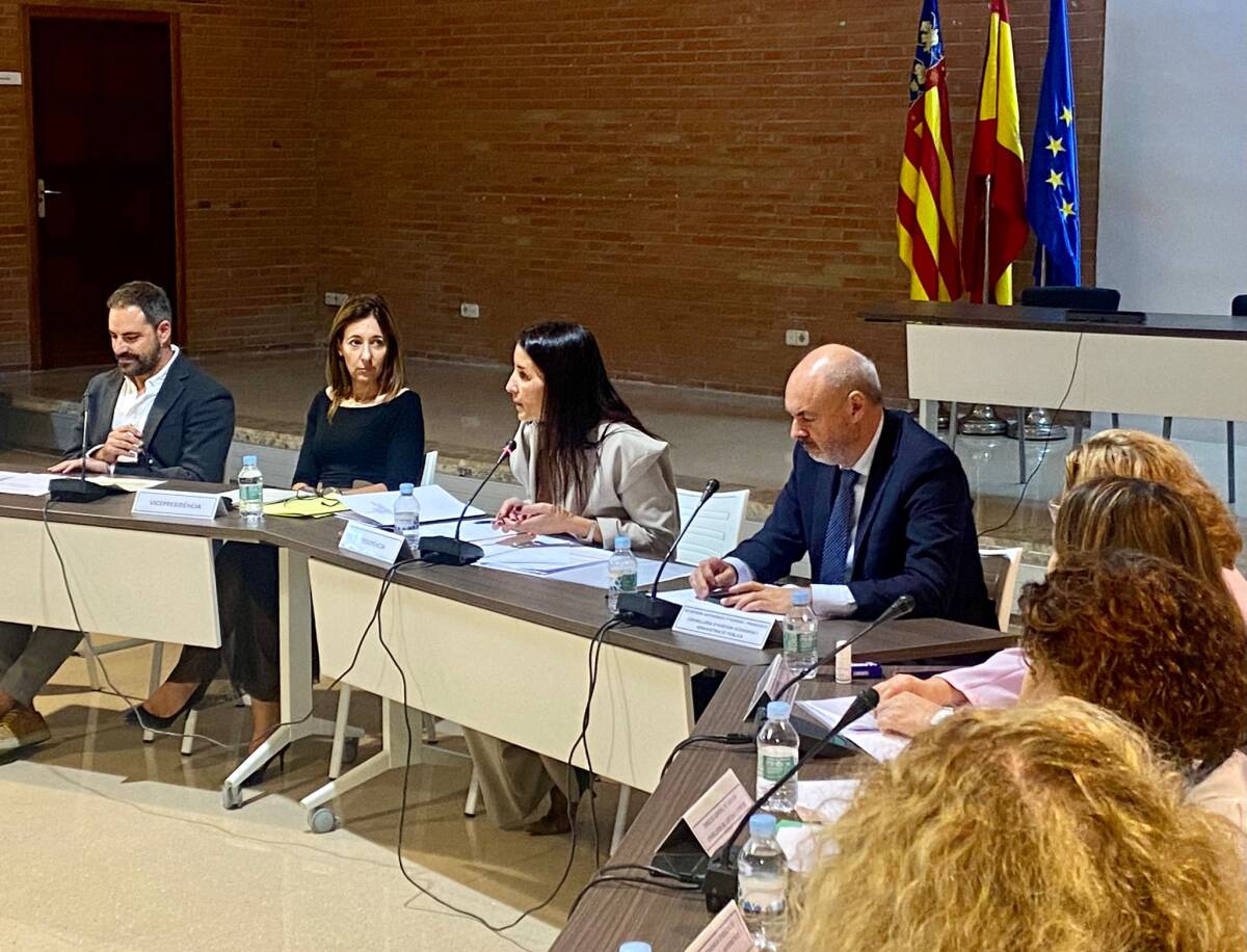 Imagen de una Mesa General de Negociación. Foto: GVA