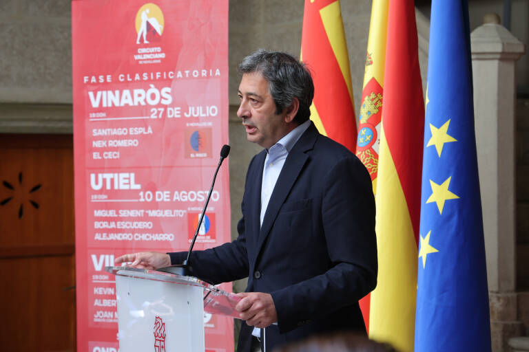 El conseller Vicente Barrera, en el acto de presentación del Circuito Valenciano de Novilladas 2024. Foto: GVA